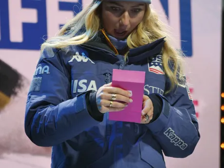 Mikaela Shiffrinová počas žrebovania čísel na slalom v Jasnej 2024. 