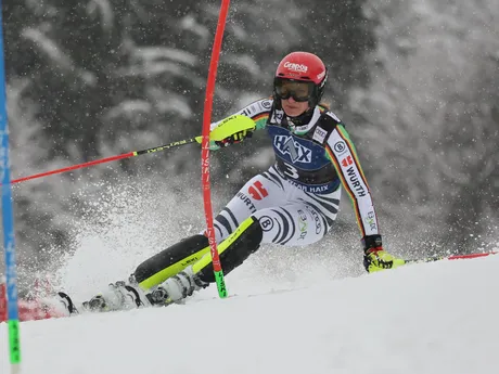 Lena Duerr v 1. kole slalomu v Kranjskej Gore.