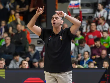 Tréner belgickej basketbalej reprezentácie Kristof Michiels v zápase Slovensko - Belgicko kvalifikácie ME 2025