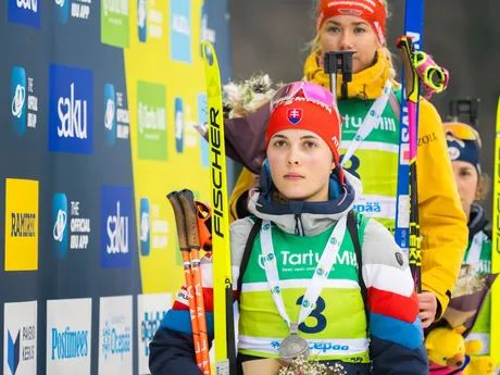 Ema Kapustová získala na juniorských MS v biatlone 2024 dve strieborné medaily. 