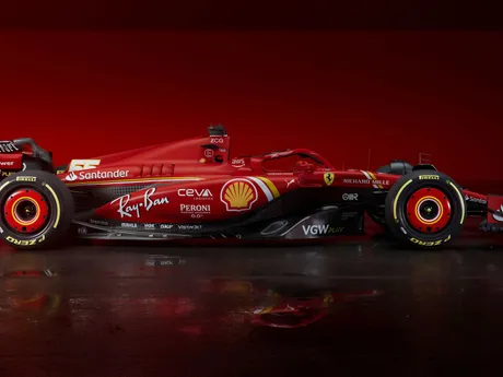 Monopost Ferrari s názvom SF-24 na sezónu F1 2024.