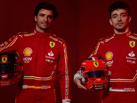 Piloti Ferrari na sezónu F1 2024 Carlos Sainz (vľavo) a Charles Leclerc.