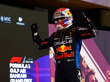 Víťaz Veľkej ceny Bahrajnu Max Verstappen z Red Bull Racing.
