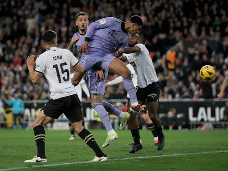 Soccer Football - LaLiga - Valencia v Real Madrid - Mestalla, Valencia, Spain - March 2, 2024
Real Madrid's Jude Bellingham scores a disallowed goal  after scoring just after the full time whistle was blown by  the referee REUTERS/Pablo Morano