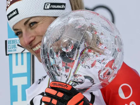 Lara Gutová-Behramiová získala veľký krištáľový glóbus za sezónu Svetového pohára 2023/2024