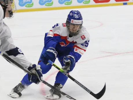 Ján Chovan v zápase Slovensko - Fínsko na MS v hokeji do 18 rokov 2024. 