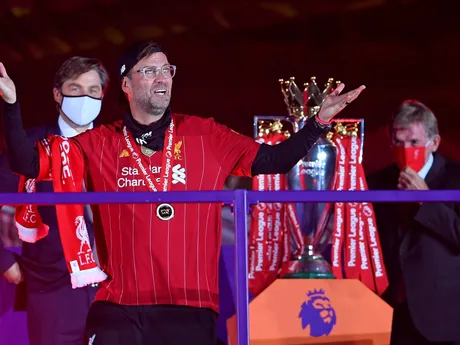 Tréner Jürgen Klopp pomohol Liverpoolu ukončiť 30-ročné čakanie na ligový titul.