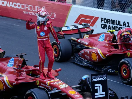 Charles Leclerc na Ferrari vyhral Veľkú cenu Monaka 2024.