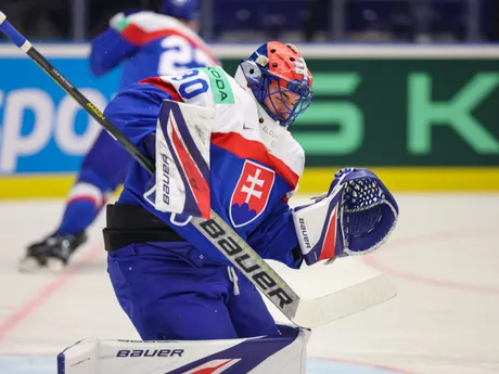 Samuel Hlavaj pred zápasom Slovensko - USA v skupine B na MS v hokeji 2024.