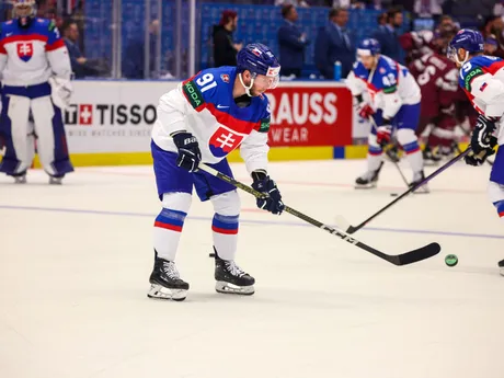 Matúš Sukeľ pred zápasom Slovensko - Lotyšsko v skupine B na MS v hokeji 2024.