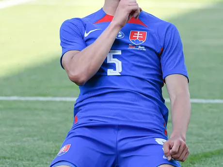 Tomáš Rigo sa teší po strelení úvodného gólu počas prípravného futbalového zápasu Slovensko - San Maríno.