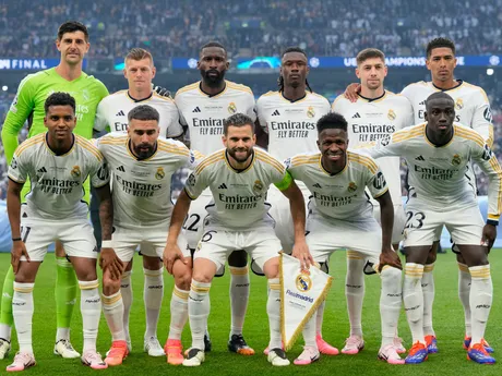 Futbalisti Realu Madrid pred zápasom proti Borussii Dortmund vo finále Ligy majstrov.