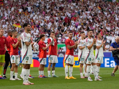 Hungary players cheer fans at the end of a Group A match between Germany and Hungary at the Euro 2024 soccer tournament in Stuttgart, Germany, Wednesday, June 19, 2024. (AP Photo/Antonio Calanni)

- XEURO2024X