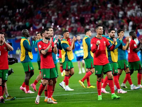 Futbalisti Portugalska oslavujú víťazstvo v zápase Portugalsko - Česko na EURO 2024.
