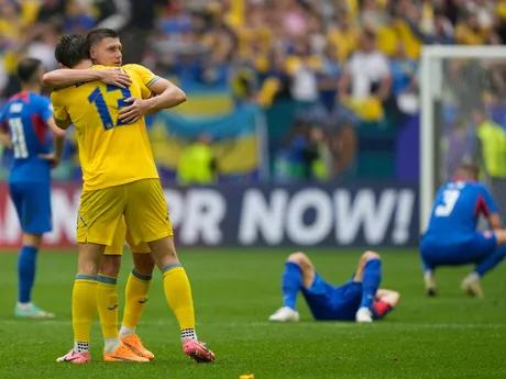 Radosť hráčov Ukrajiny po výhre nad Slovenskom v zápase skupiny E na EURO 2024 (ME vo futbale).