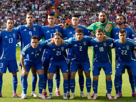 Futbalisti Talianska počas zápasu Švajčiarsko - Taliansko na EURO 2024. 
