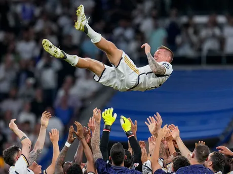 Fanúšikovia a hráči Realu Madrid oslavovali 15. triumf v Lige majstrov. 