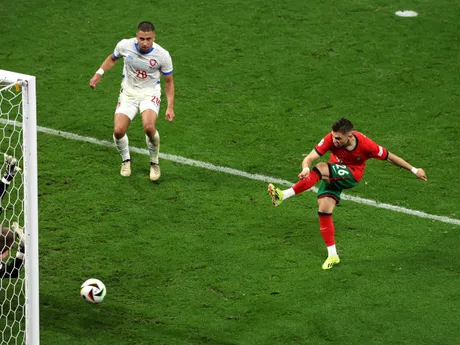 Francisco Conceicao strieľa víťazný gól Portugalska.