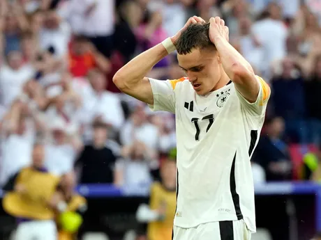 Florian Wirtz a jeho smutné gesto po tom, čo Nemecko vypadlo vo štvrťfinále EURO 2024.