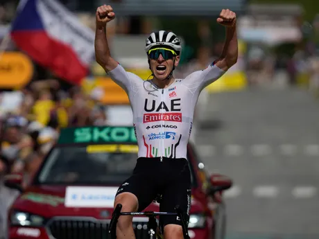 Tadej Pogačar vyhral 4. etapu na Tour de France 2024.