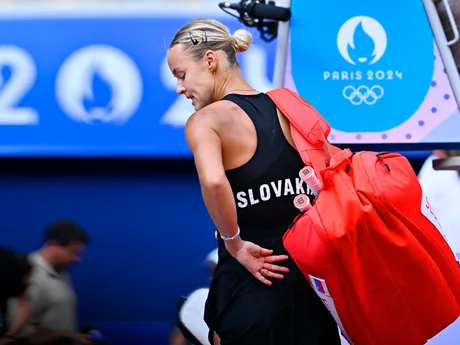 Anna Karolína Schmiedlová v zápase o bronz na OH 2024 v Paríži.