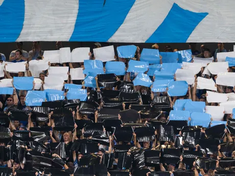 Fanúšikovia počas zápasu ŠK Slovan Bratislava - APOEL Nikózia v 1. zápase 3. predkola Ligy majstrov.