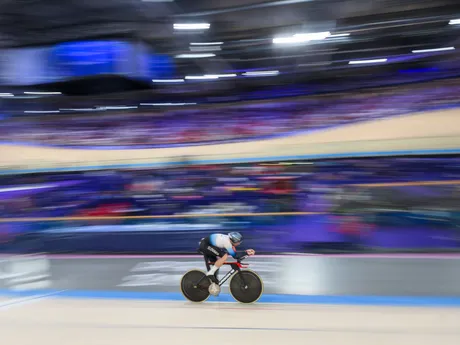 Na snímke slovenský reprezentant v paracyklistike Jozef Metelka vo finále v stíhacích pretekoch na 4000 m na dráhe v kategórii C4.