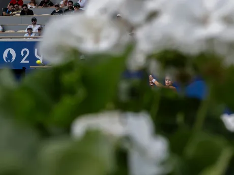 Anna Karolína Schmiedlová v zápase o bronz na OH 2024 v Paríži.