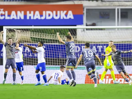 Hráči MFK Ružomberok sa tešia po strelení úvodného gólu v odvetnom zápase 3. predkola Európskej konferenčnej ligy (EKL).