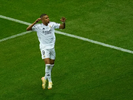 Kylian Mbappé oslavuje gól v zápase Superpohára UEFA Real Madrid - Atalanta Bergamo.