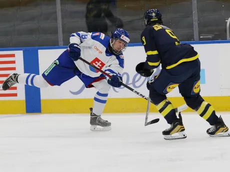 Momentky zo zápasu Slovensko - Švédsko na turnaji Hlinka Gretzky Cup 2024