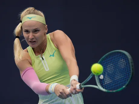 Rebecca Šramková v zápase 3. kola turnaja WTA Peking