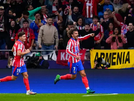 Antoine Griezmann oslavuje gól v zápase Atlético Madrid - RB Lipsko v 1. kole ligovej fázy Ligy majstrov.