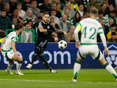 Tigran Barseghjan v zápase Celtic Glasgow - ŠK Slovan Bartislava v ligovej fáze Ligy majstrov.