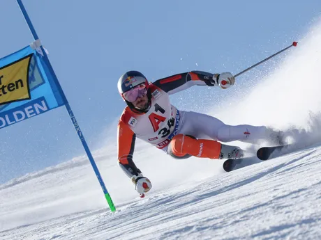 Marcel Hirscher počas prvého kola obrovského slalomu v rakúskom Söldene v roku 2024. 