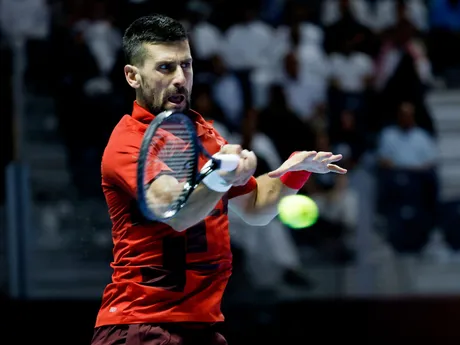 Novak Djokovič na exhibičnom turnaji v Saudskej Arábii.