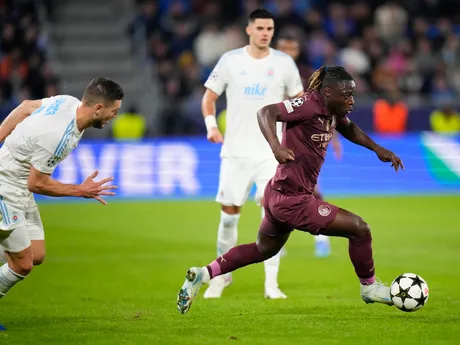 Jérémy Doku počas zápasu Slovan Bratislava - Manchester City v 2. kole ligovej fázy Ligy majstrov.