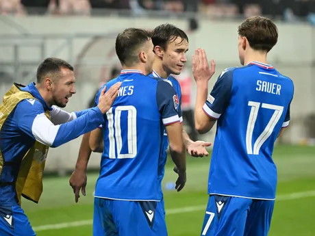 Radosť hráčov Slovenska po strelení gólu na 1:0 počas zápasu C-divízie Ligy národov (LN) Slovensko - Estónsko.