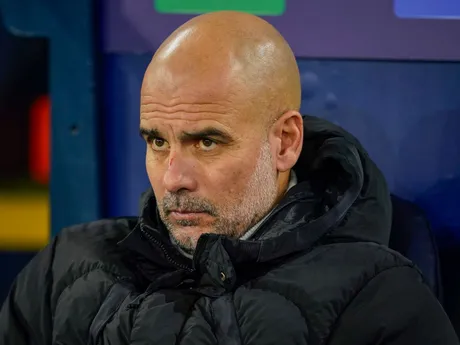 Pep Guardiola počas zápasu Ligy majstrov Manchester City - Feyenoord Rotterdam. 