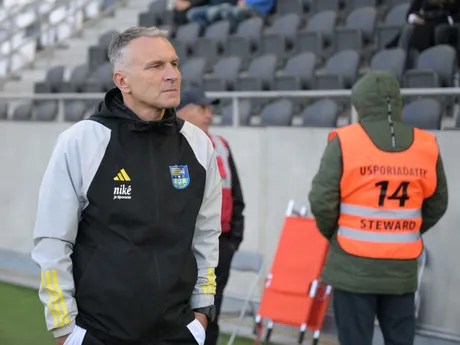 Tréner FC Košice Roman Skuhravý počas zápasu 13. kola Niké ligy FC Košice – AS Trenčín.