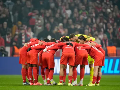 Futbalisti Benfica Lisabon pred zápasom Ligy majstrov: Bayern Mníchov - Benfica Lisabon.