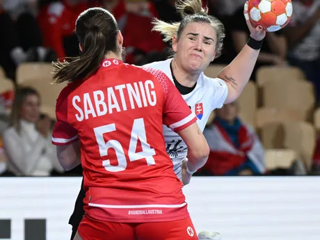 Santina Sabatnig (Rakúsko) a Barbora Lancz (Slovensko)