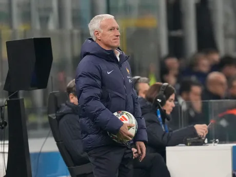 Didier Deschamps počas zápasu Ligy národov Taliansko - Francúzsko. 