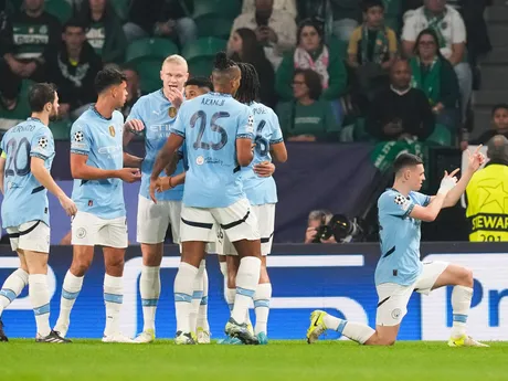 Phil Foden oslavuje gól v zápase Ligy majstrov Sporting Lisabon - Real Madrid.