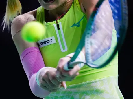 Rebecca Šramková v semifinále Billie Jean King Cupu 2024 v stretnutí Slovensko - Veľká Británia.