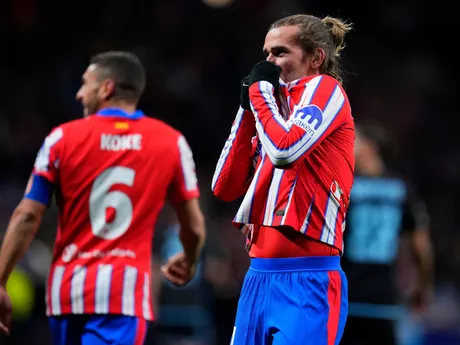 Antoine Griezmann (Atlético) sa raduje zo strelenia gólu v zápase 6. kola ligovej fázy Ligy majstrov Atlético Madrid - Slovan Bratislava.