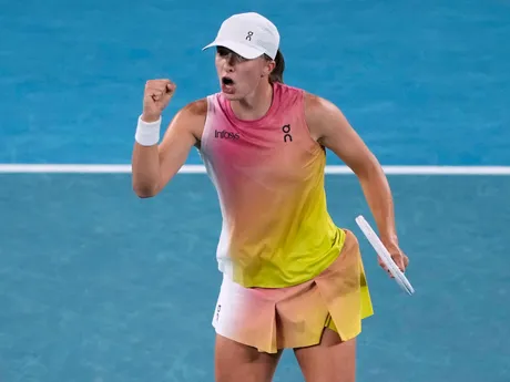 Iga Swiateková v semifinálovom zápase proti Madison Keysovej na Australian Open 2025.