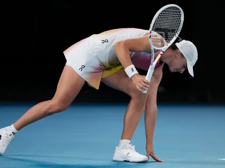 Iga Swiateková v semifinálovom zápase proti Madison Keysovej na Australian Open 2025.