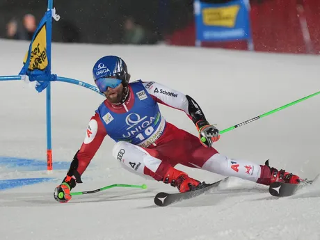 Marco Schwarz počas 1. kola obrovského slalomu v rakúskom stredisku Schladming. 