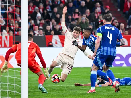 Útočník Bayernu Mníchov Thomas Müller v zápase  Ligy majstrov proti Slovanu Bratislava.